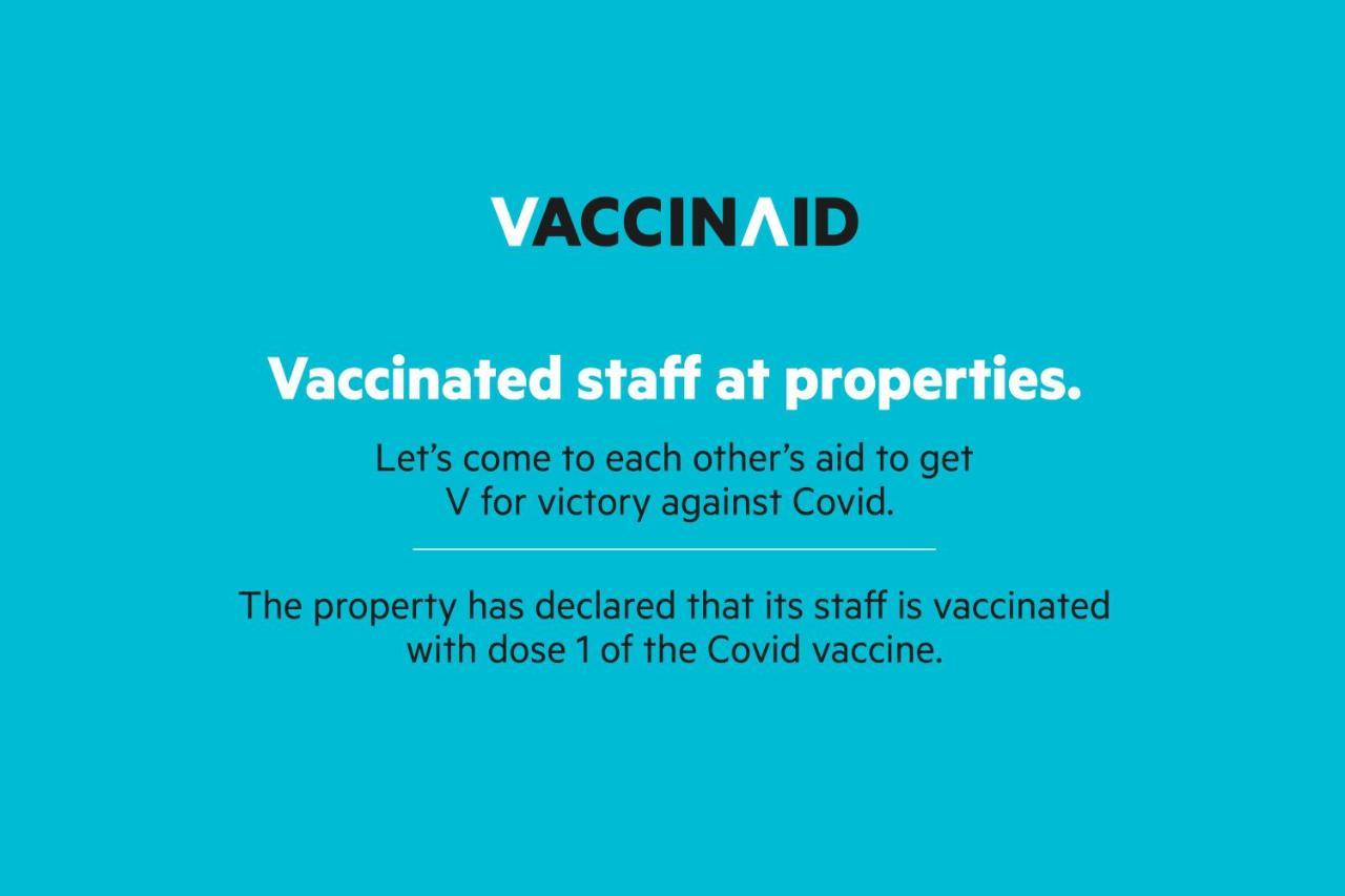 Vaccinated Staff- Oyo 45958 New Castle Inn Bhubaneswar Ngoại thất bức ảnh