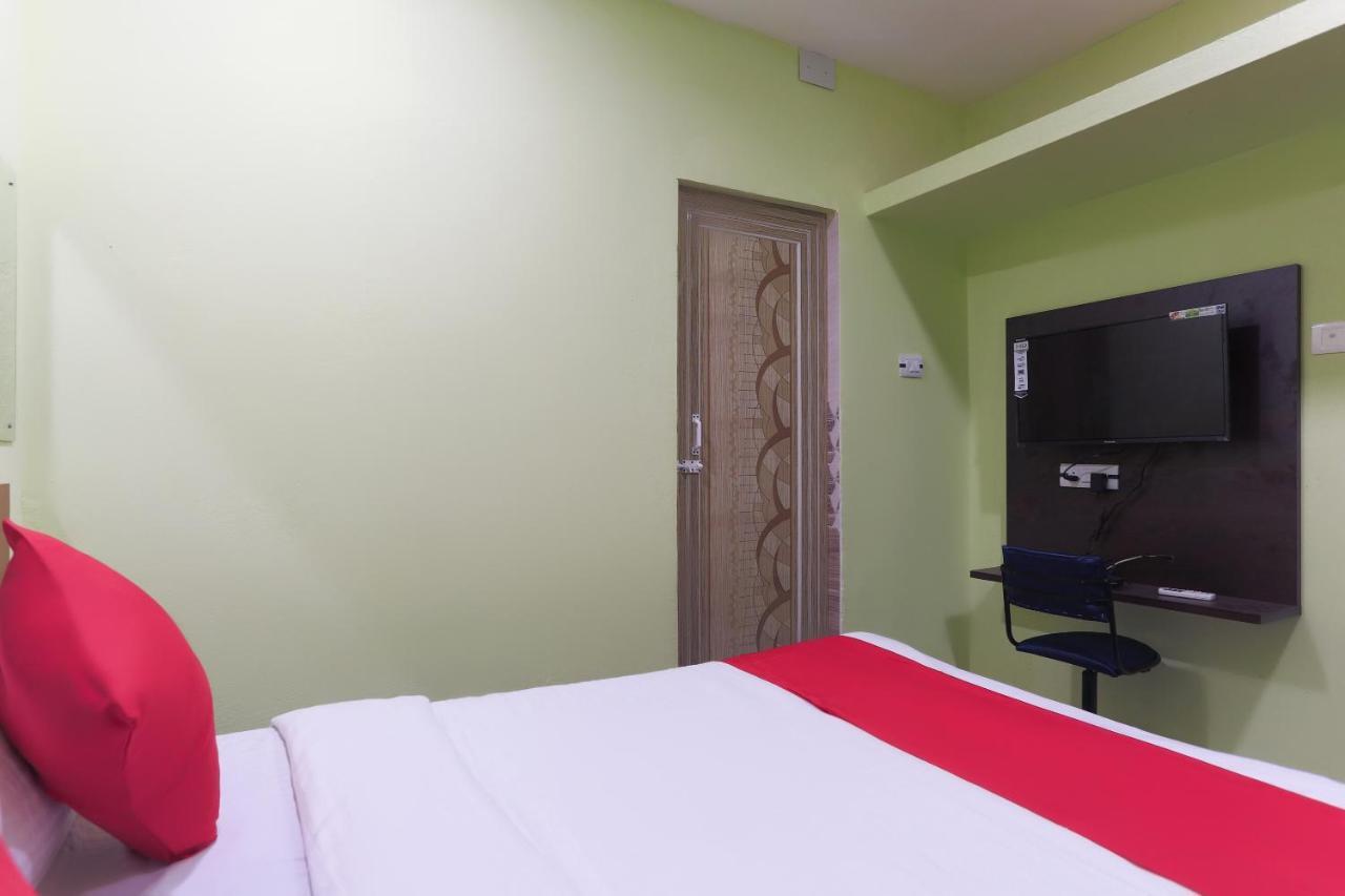 Vaccinated Staff- Oyo 45958 New Castle Inn Bhubaneswar Ngoại thất bức ảnh